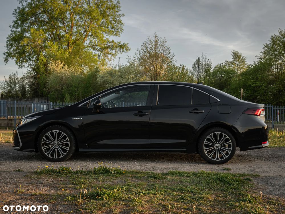 Toyota Corolla 1.8 Hybrid Selection - 2