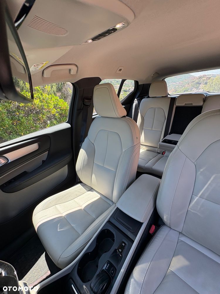 Volvo XC 40 - 2
