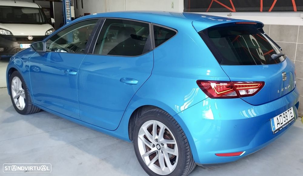SEAT Leon 1.6 TDI ECOMOTIVE Style - 4