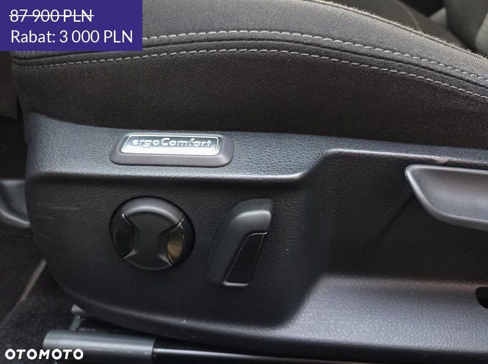 Volkswagen Passat - 12