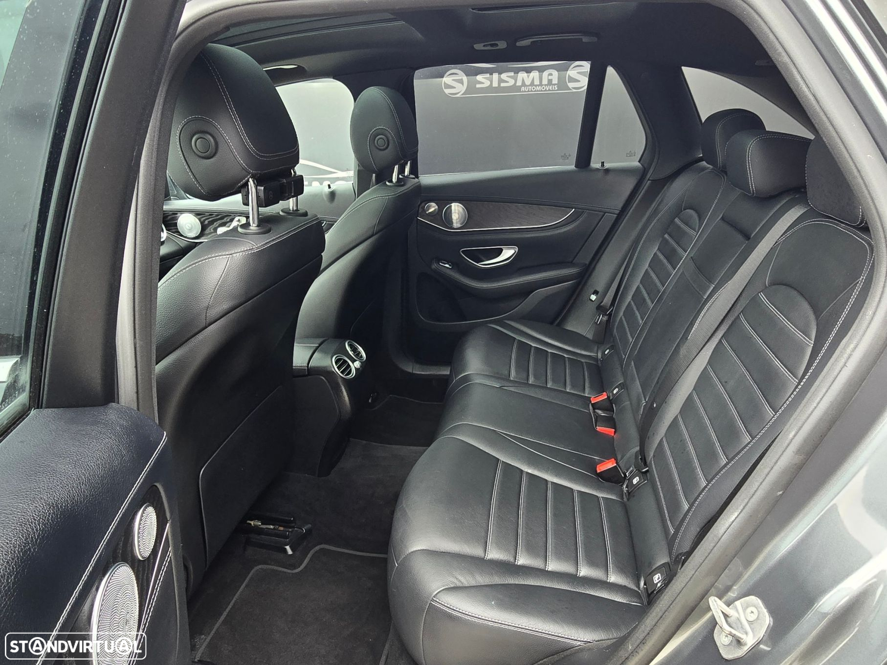 Mercedes-Benz GLC 350 - 29