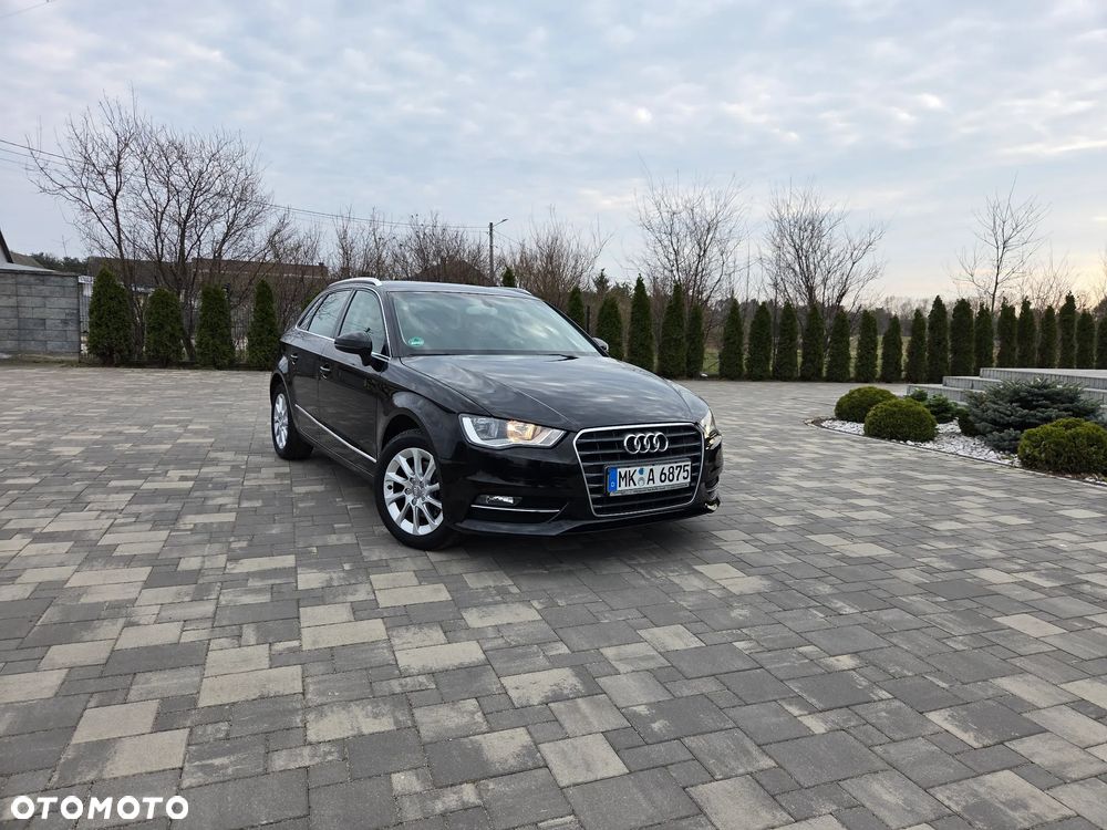 Audi A3 Sportback 1.2 TFSI Attraction - 2