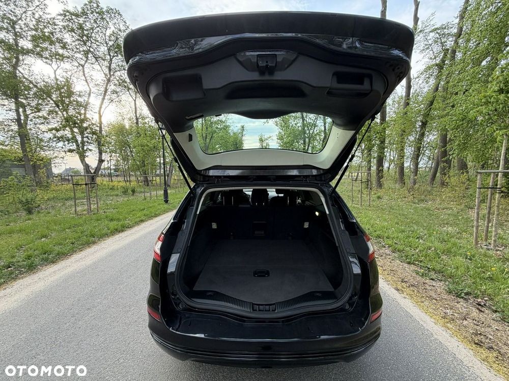 Ford Mondeo - 24