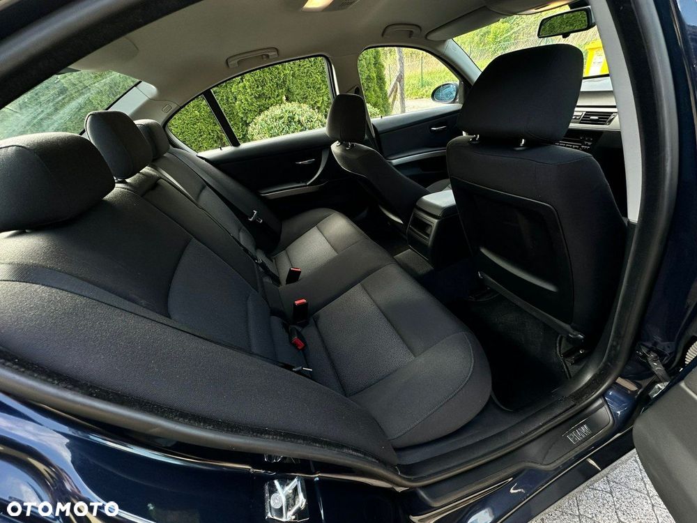BMW Seria 3 - 10