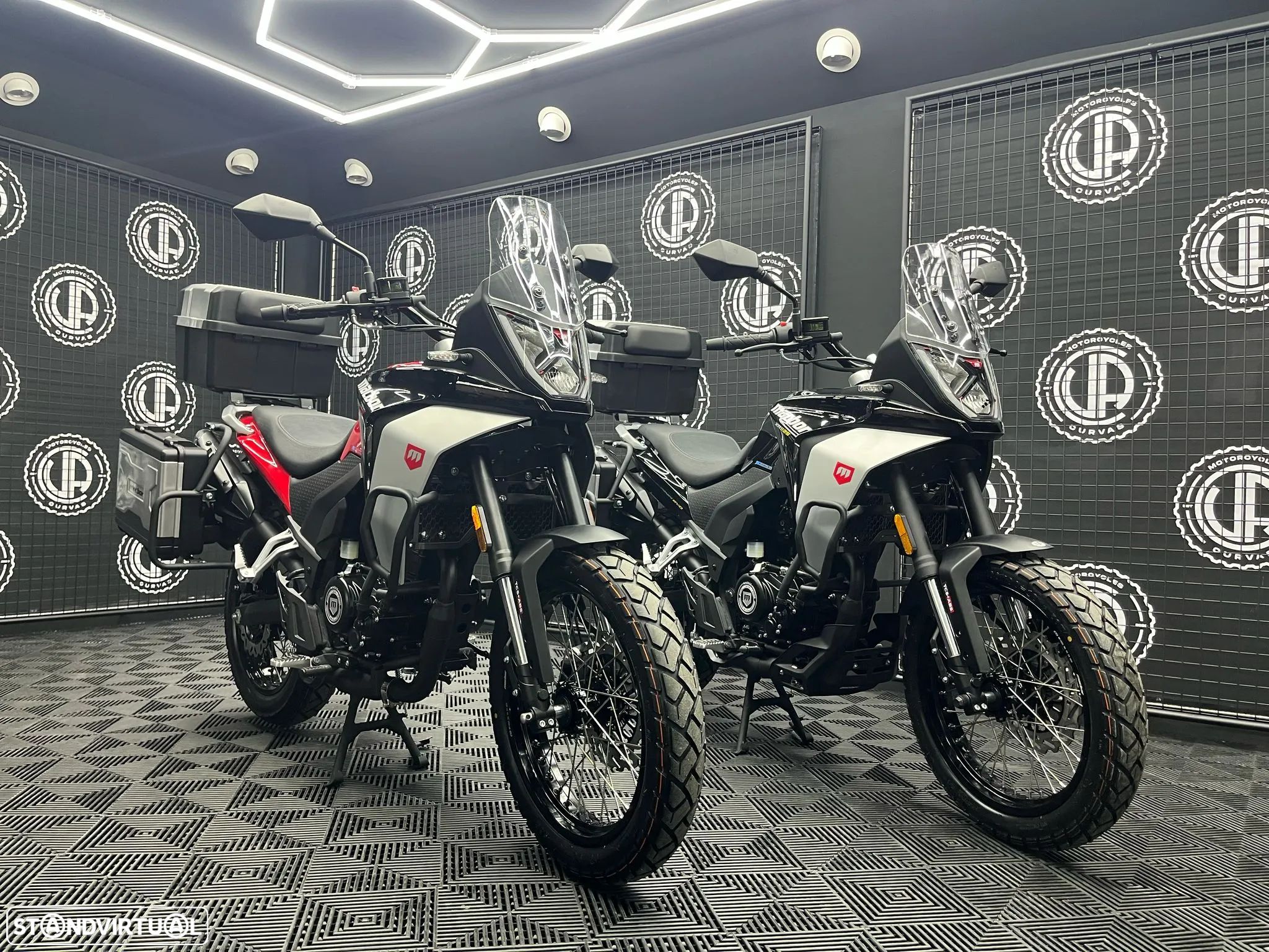 Macbor Montana XR1 125 - 1