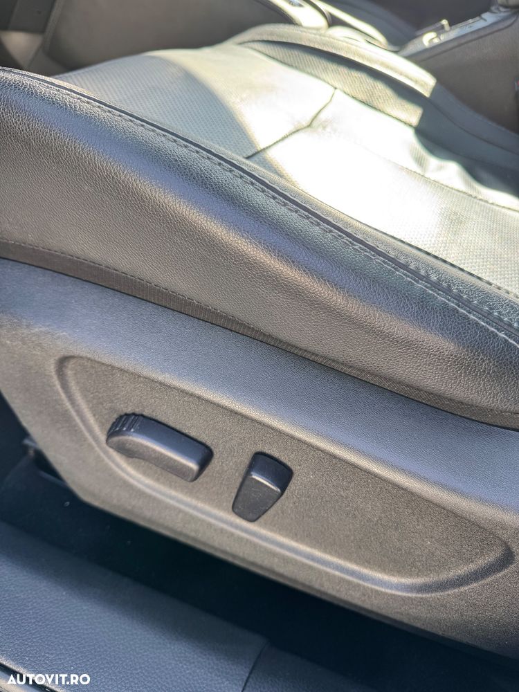 Nissan Qashqai 1.6 DCI Xtronic TEKNA - 11