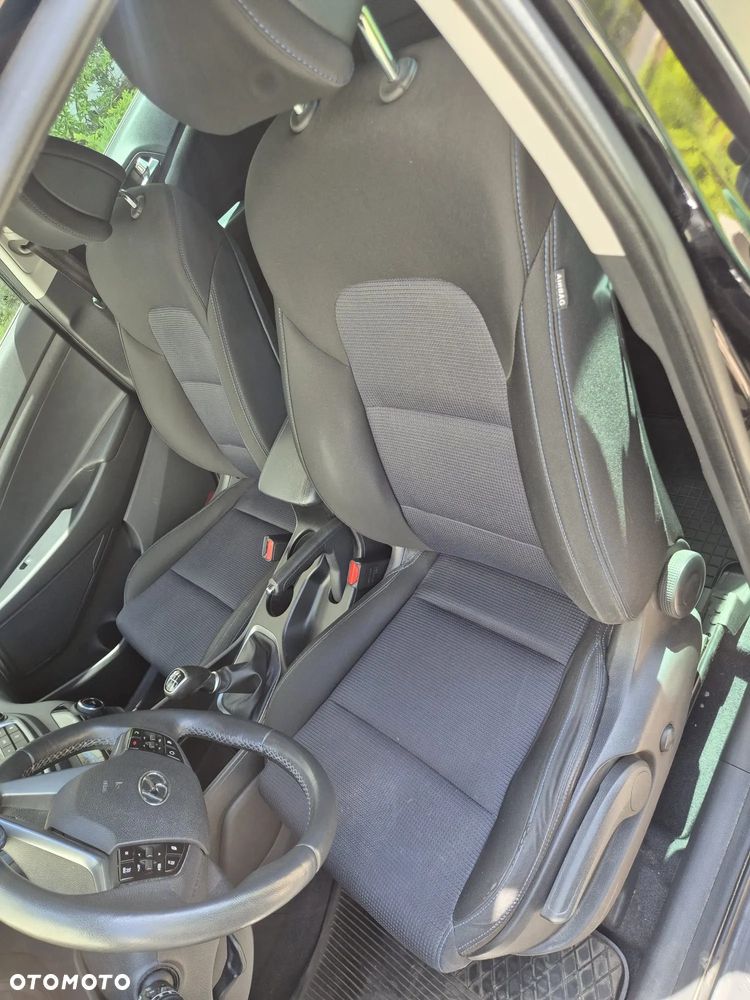 Hyundai Tucson 1.6 GDI BlueDrive Comfort 2WD - 12