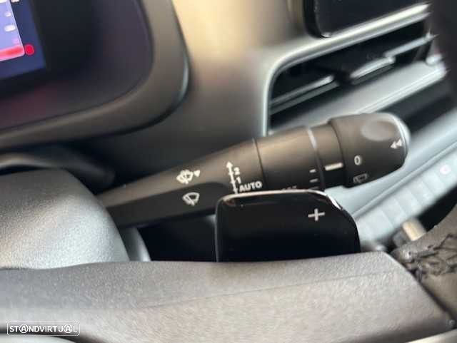 Jeep Avenger 1.2 e-Hybrid Altitude DCT - 21