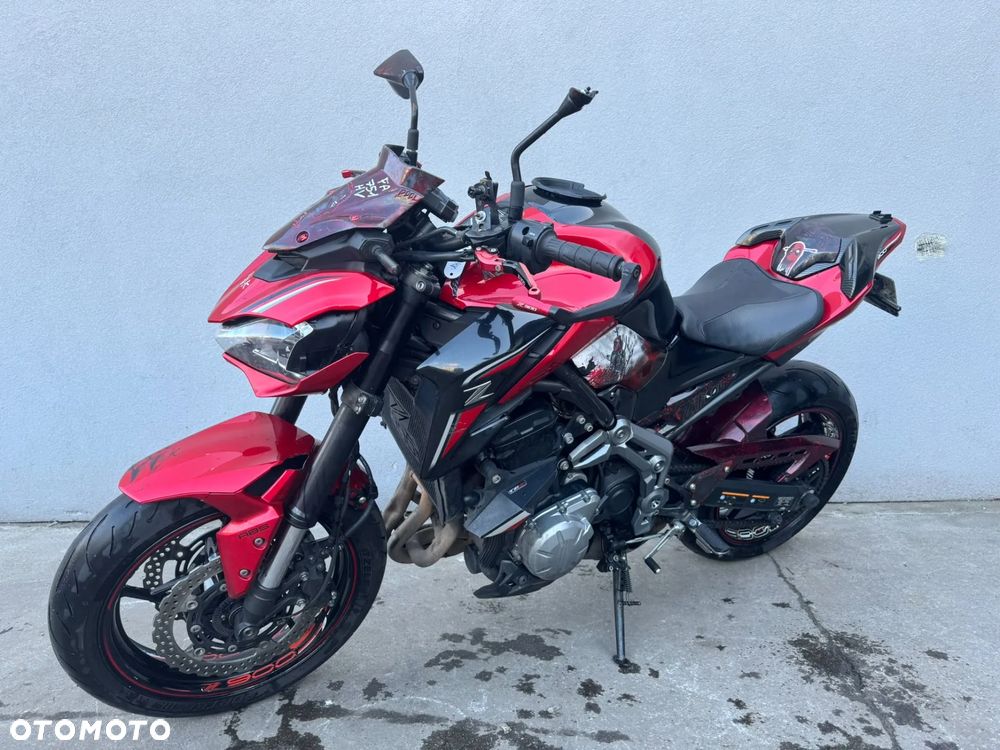 Kawasaki Z 900 - 6