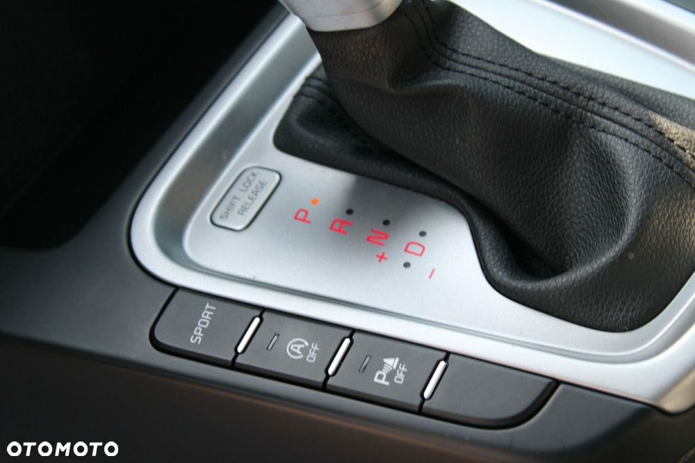 Kia Ceed - 23