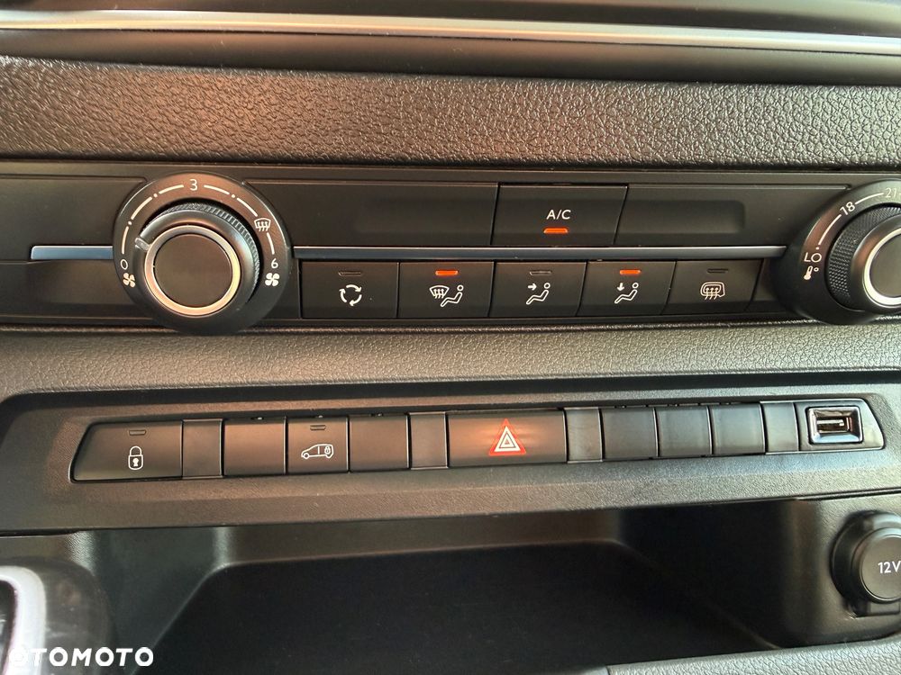 Fiat SCUDO L2 ŚREDNI/Manual/Klima/Navi/Kamera/Skórzana kierownica/bogata wersja/Niemcy - 22