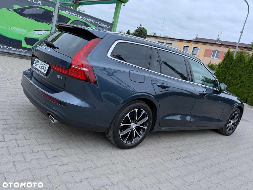 Volvo V60 B4 B Geartronic Momentum Pro - 41
