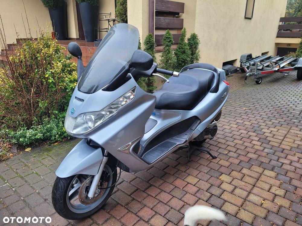 Piaggio X8 - 14