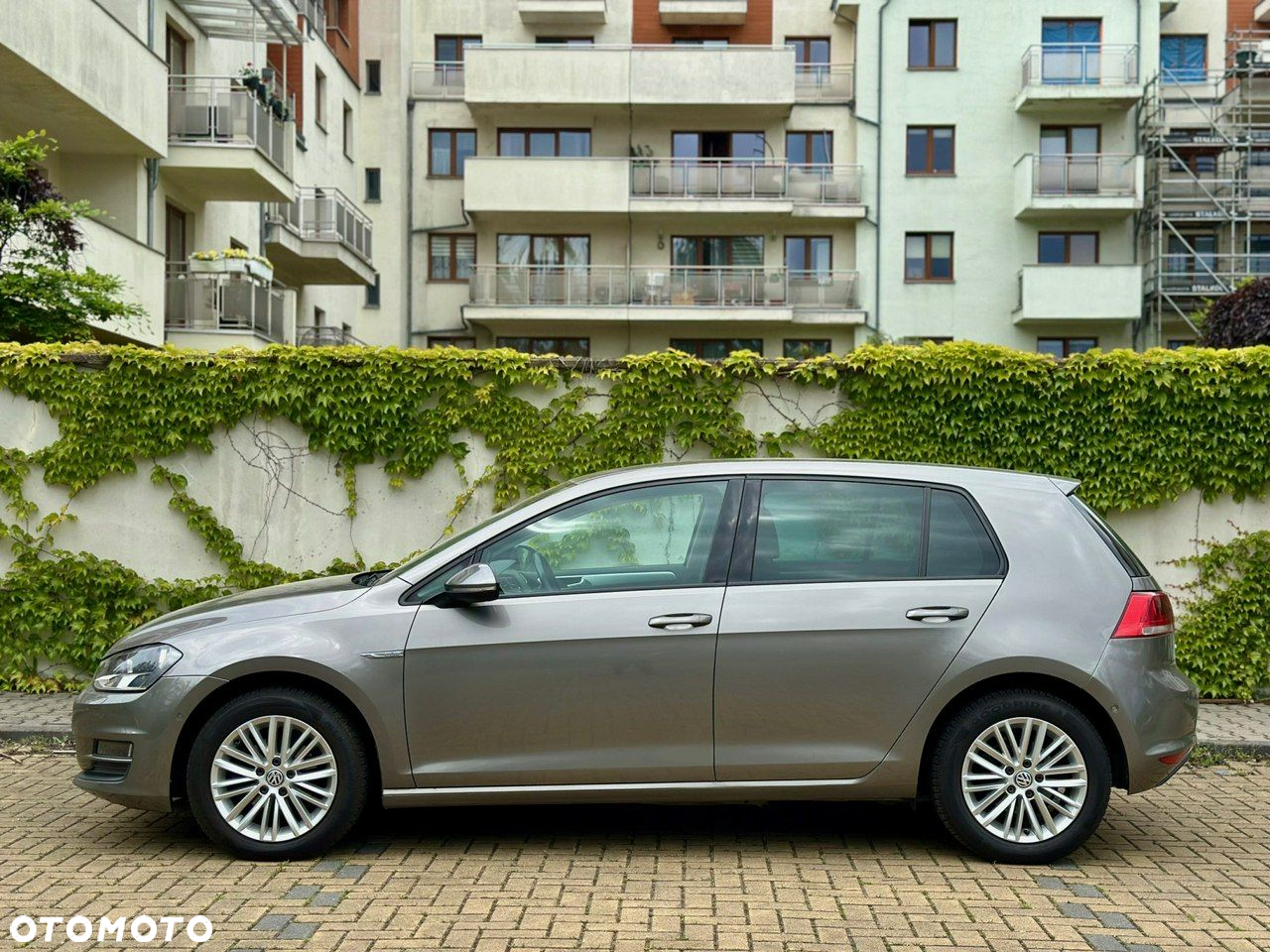 Volkswagen Golf VII 1.2 TSI BMT Trendline - 2
