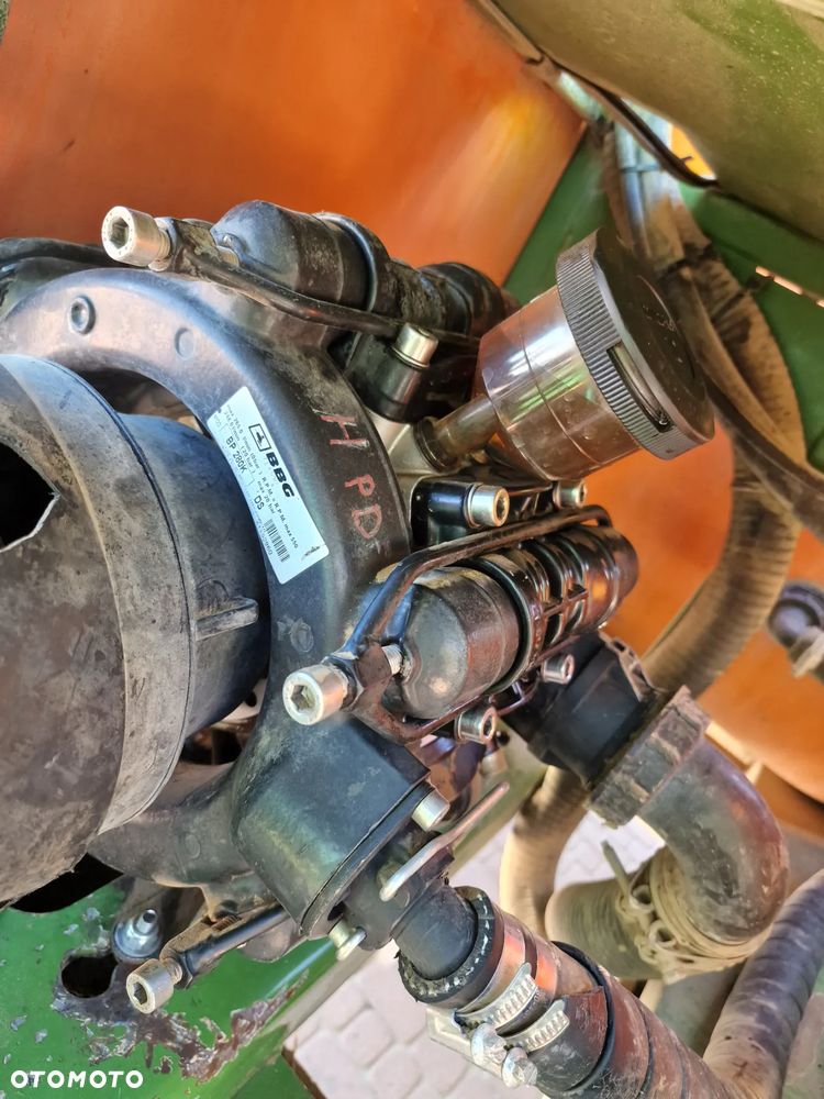 Amazone UG 2200, 15m, 2200L - 8