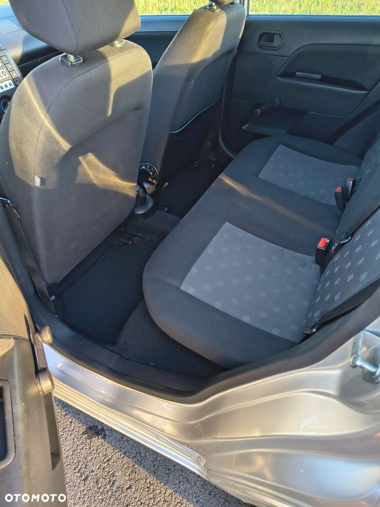 Ford Fiesta 1.3 Gold X - 12