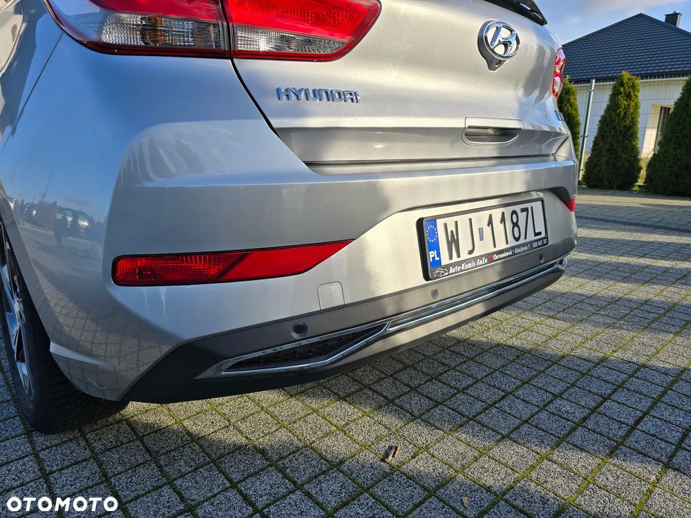 Hyundai i30 1.5 DPI Smart - 26