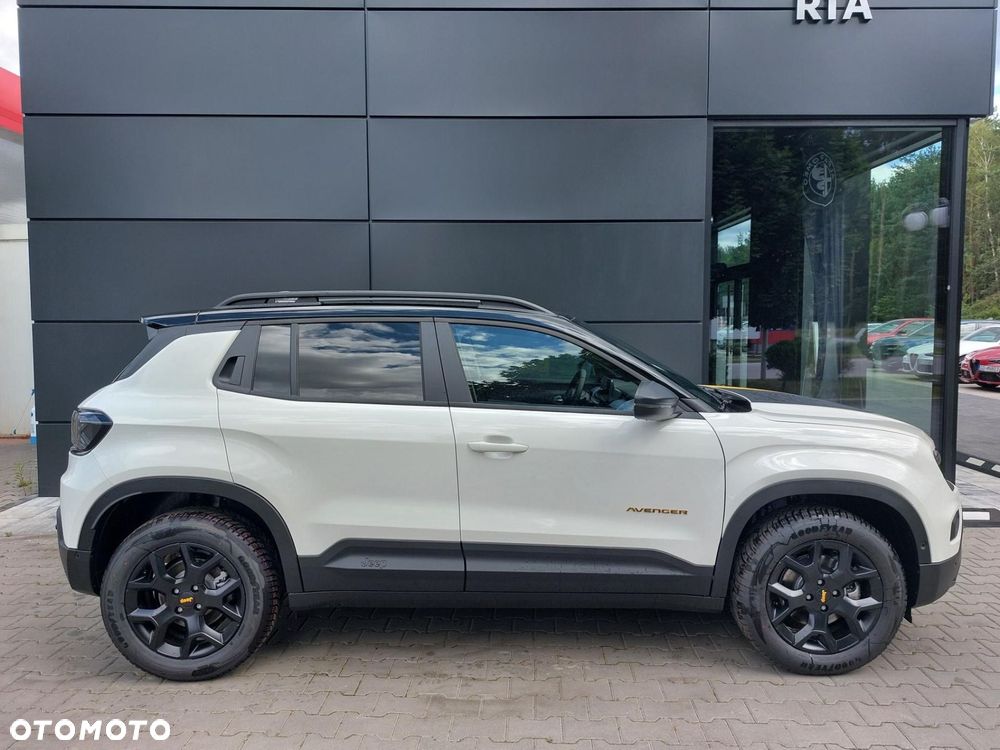Jeep Avenger 1.2 T3 mHEV The North Face 4xe eDCT6 - 10