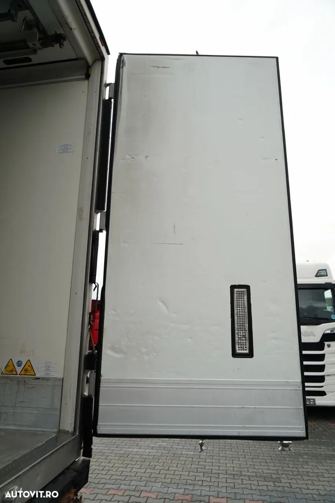 Schmitz Cargobull REFRIGERAT / THERMO KING SLX 300 / RIDICARE CU CÂRLIG / RIDICARE CU CÂRLIG / AXĂ RIDICABILĂ / COȘ PENTRU PALEȚI - 14