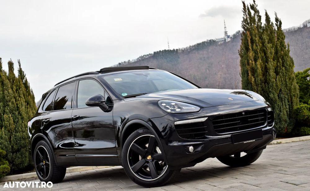 Porsche Cayenne 4.2 L S - 17