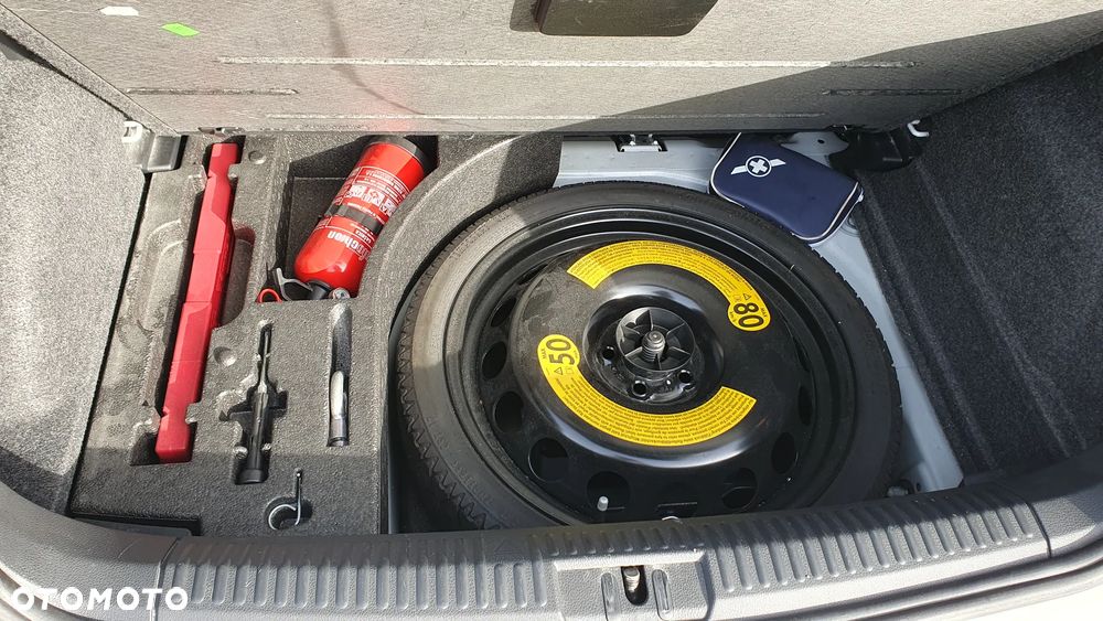 Volkswagen Polo 1.8 TSI BMT GTI - 11