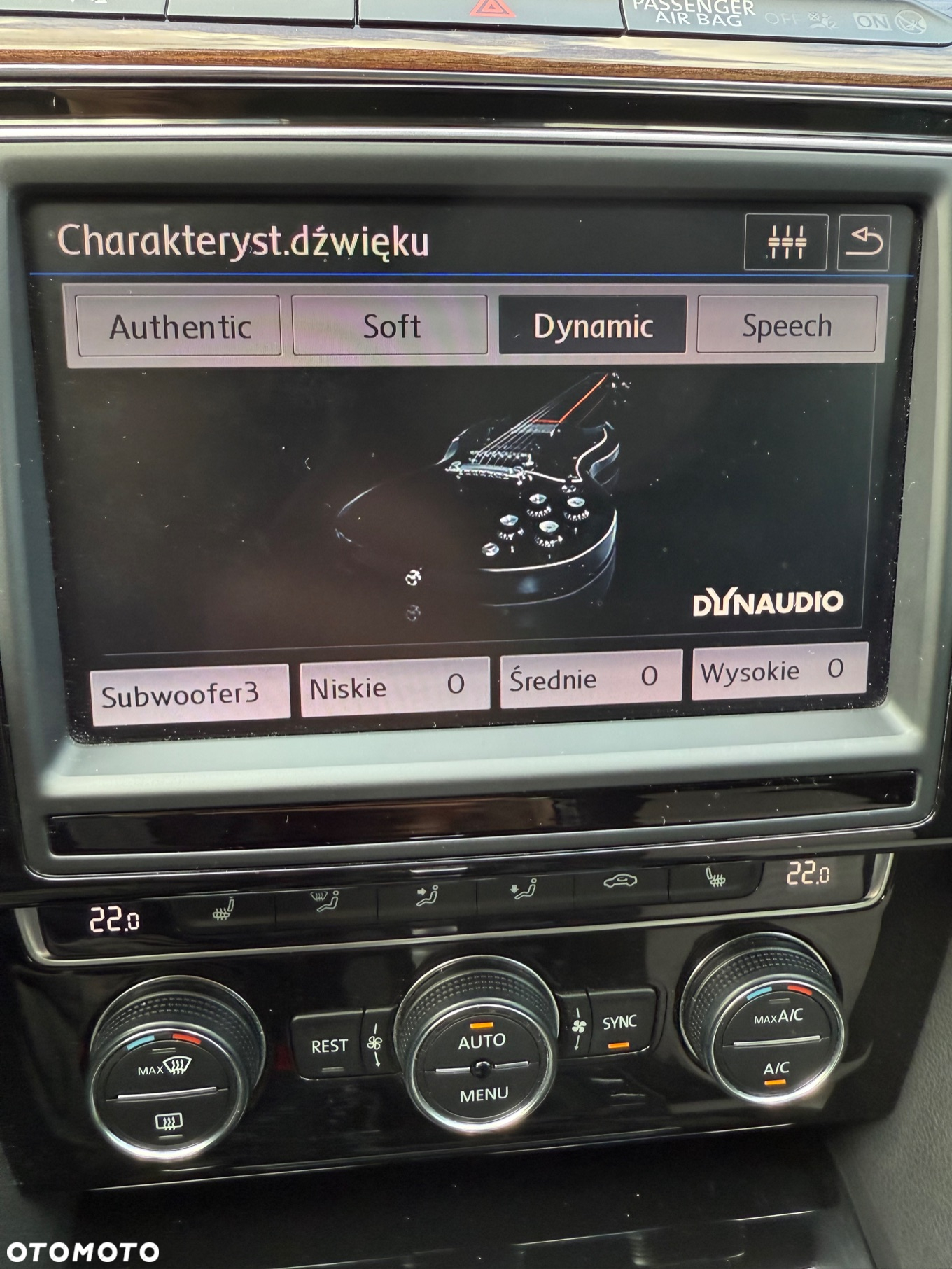 Volkswagen Passat 2.0 TDI BMT 4Mot Highline DSG - 16