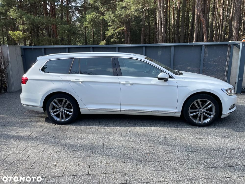 Volkswagen Passat 2.0 TDI (BlueMotion Technology) Highline - 13