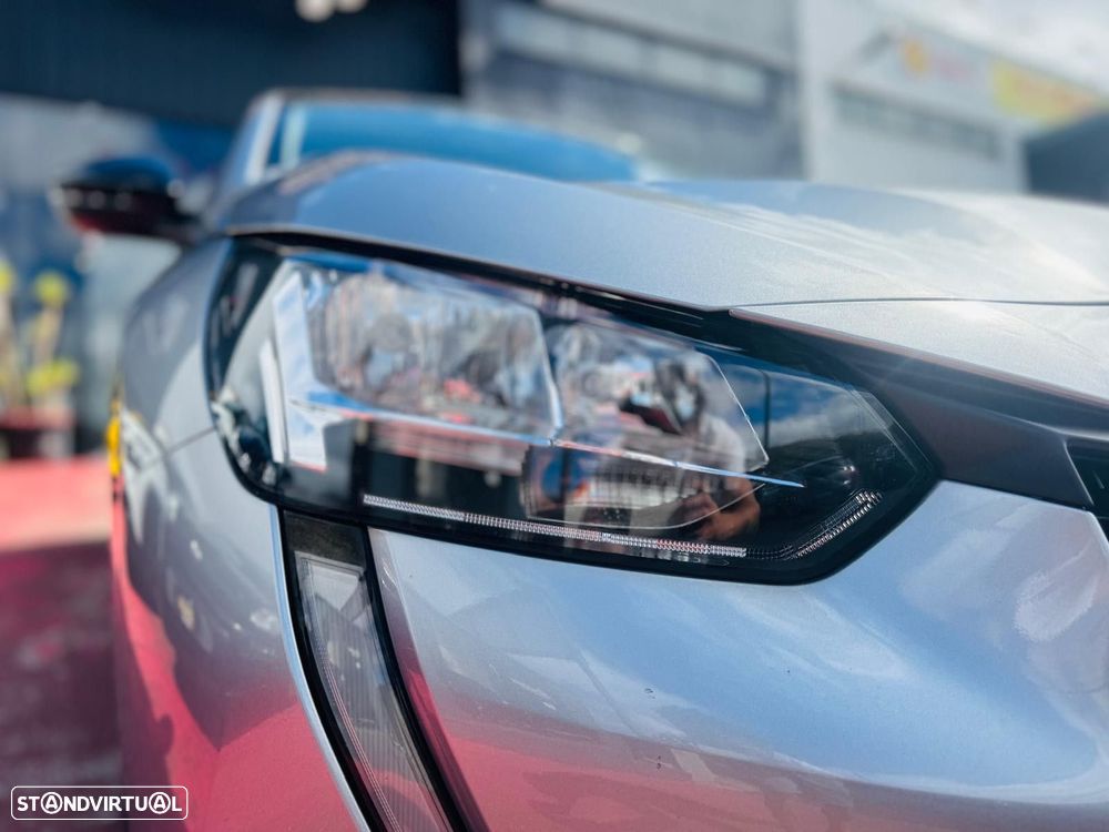 Peugeot 208 1.2 PureTech Allure Pack EAT8 - 7