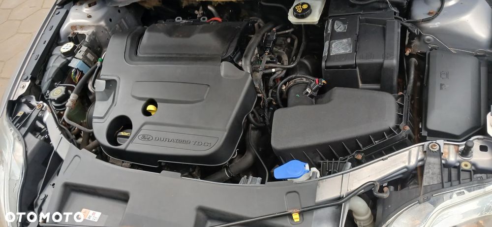 Ford Mondeo 2.0 TDCi Business Edition - 26
