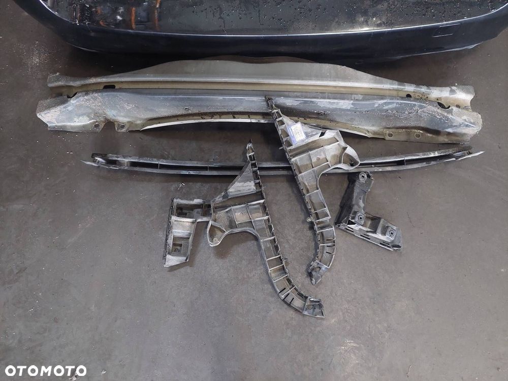 KOMPLETNY TYŁ VOLVO V70 III LIFT 019-26 KLAPA ELEKTRYCZNA ZDERZAK TYŁ LAMPY - 15