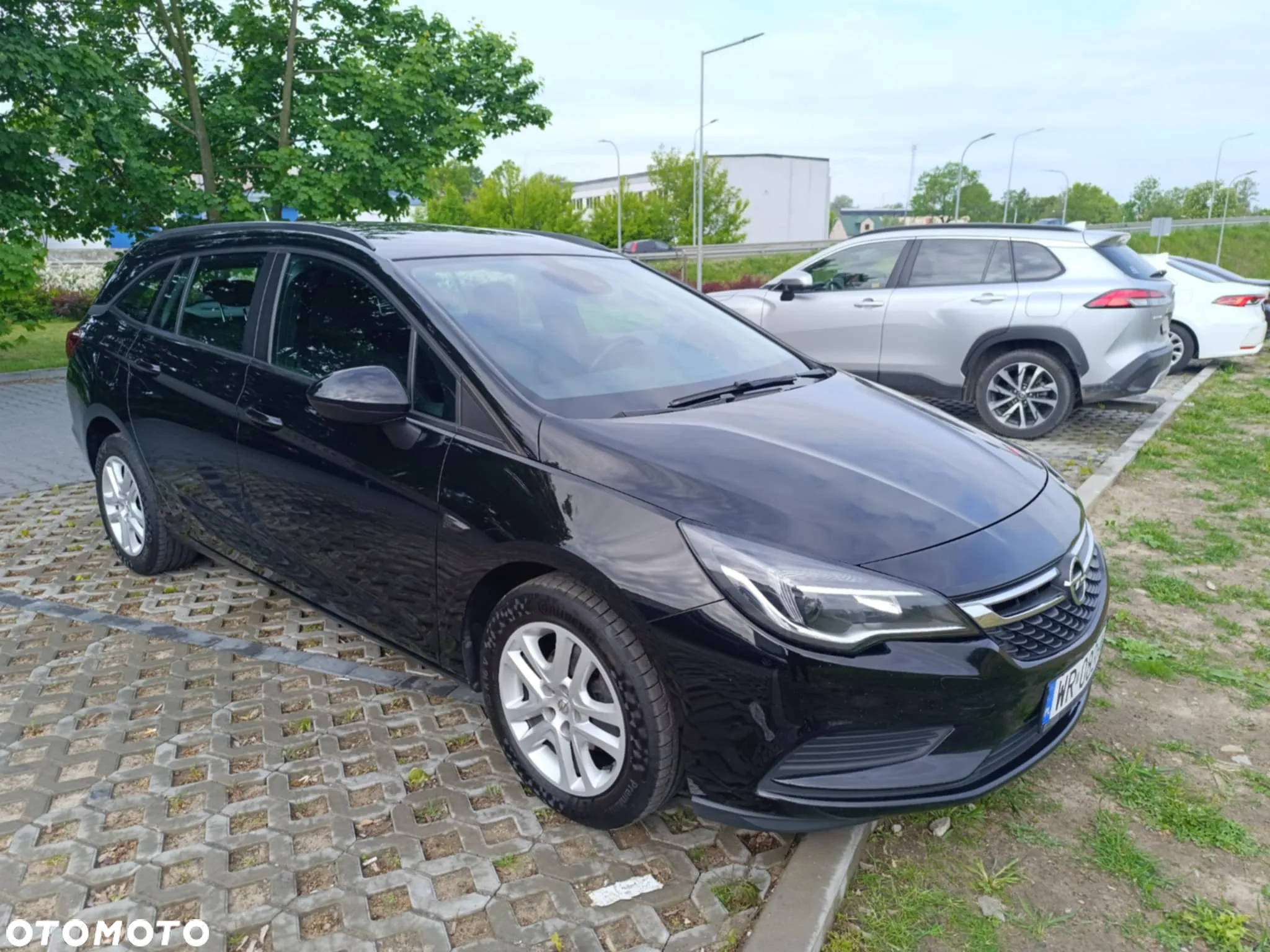 Opel Astra 1.6 CDTI Sports Tourer Active - 4