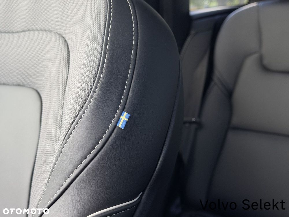 Volvo XC 60 - 38
