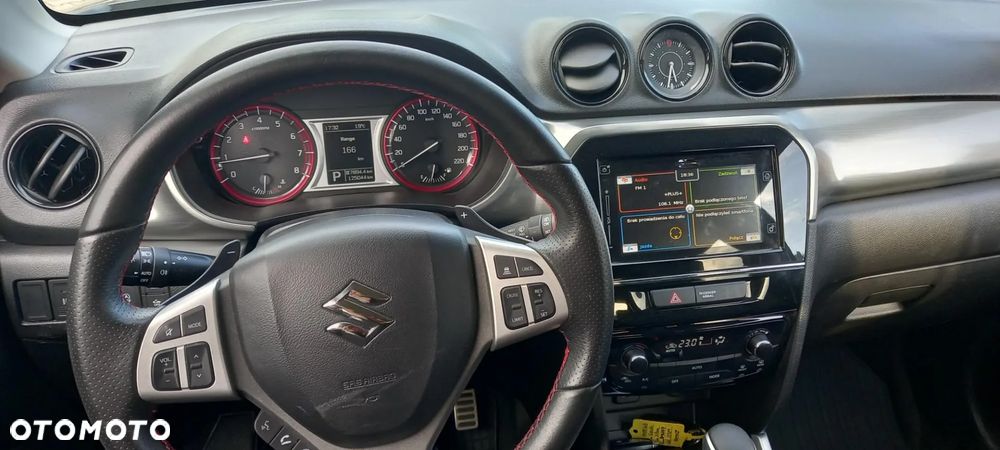 Suzuki Vitara 1.4 Boosterjet Premium 2WD - 17