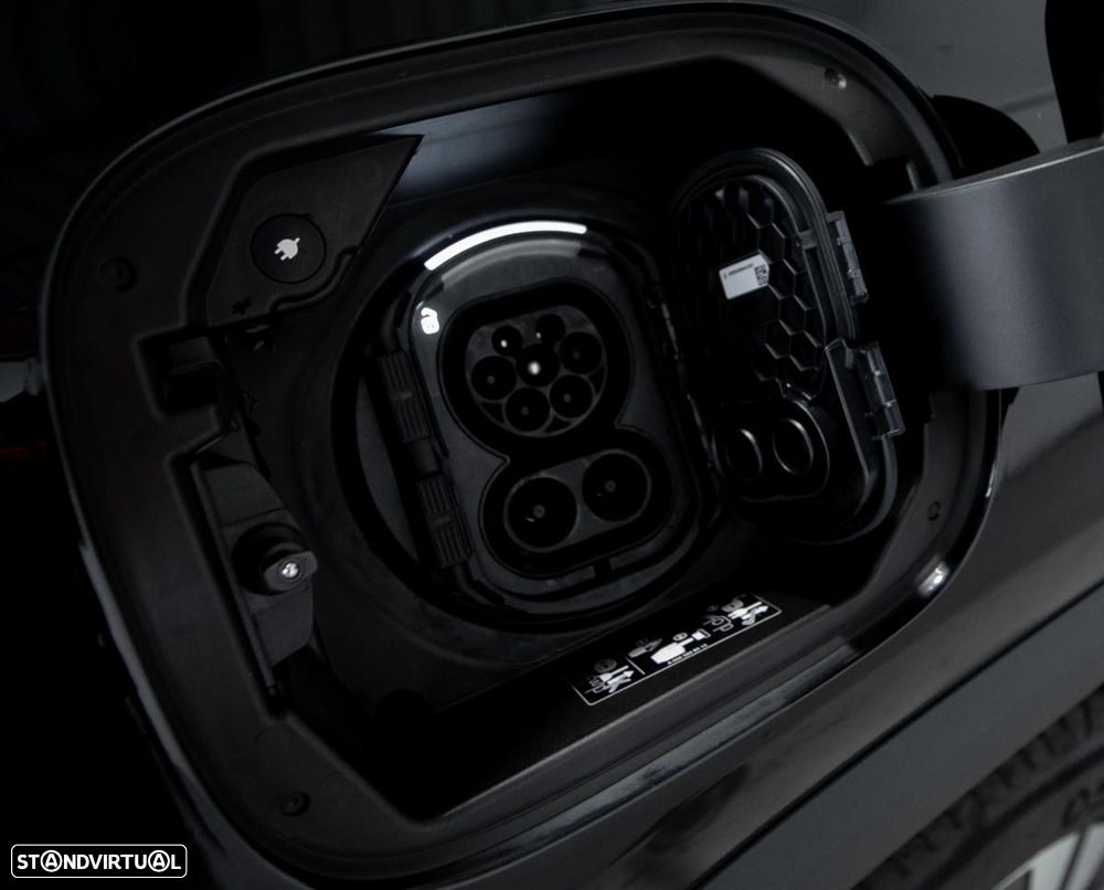 Mercedes-Benz EQA 300 4Matic - 13