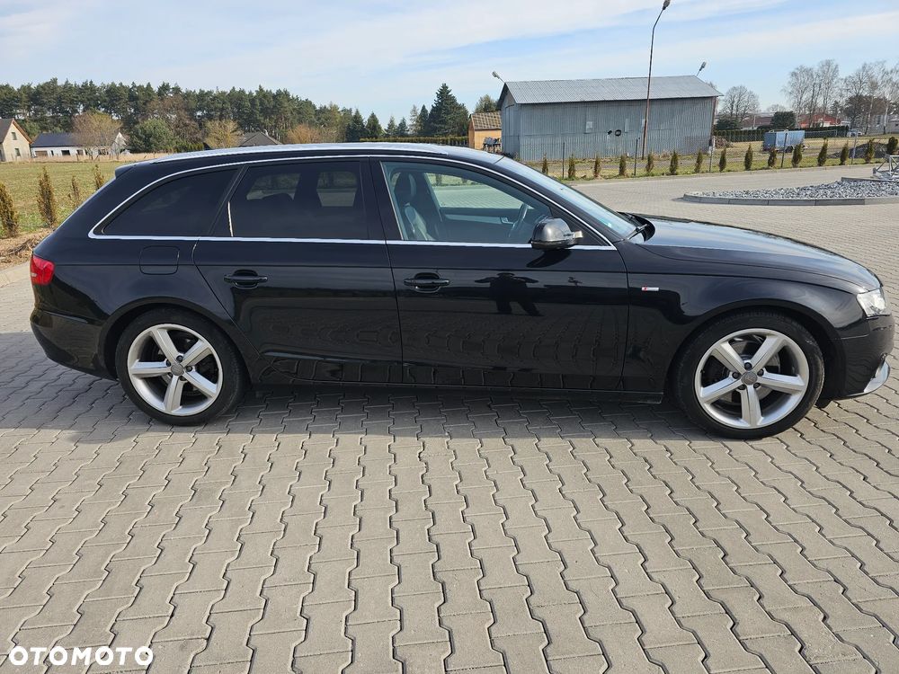 Audi A4 Avant - 33