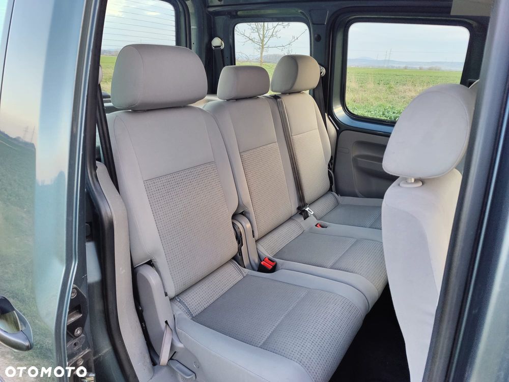 Volkswagen Caddy 1.4 Life (7-Si.) - 37