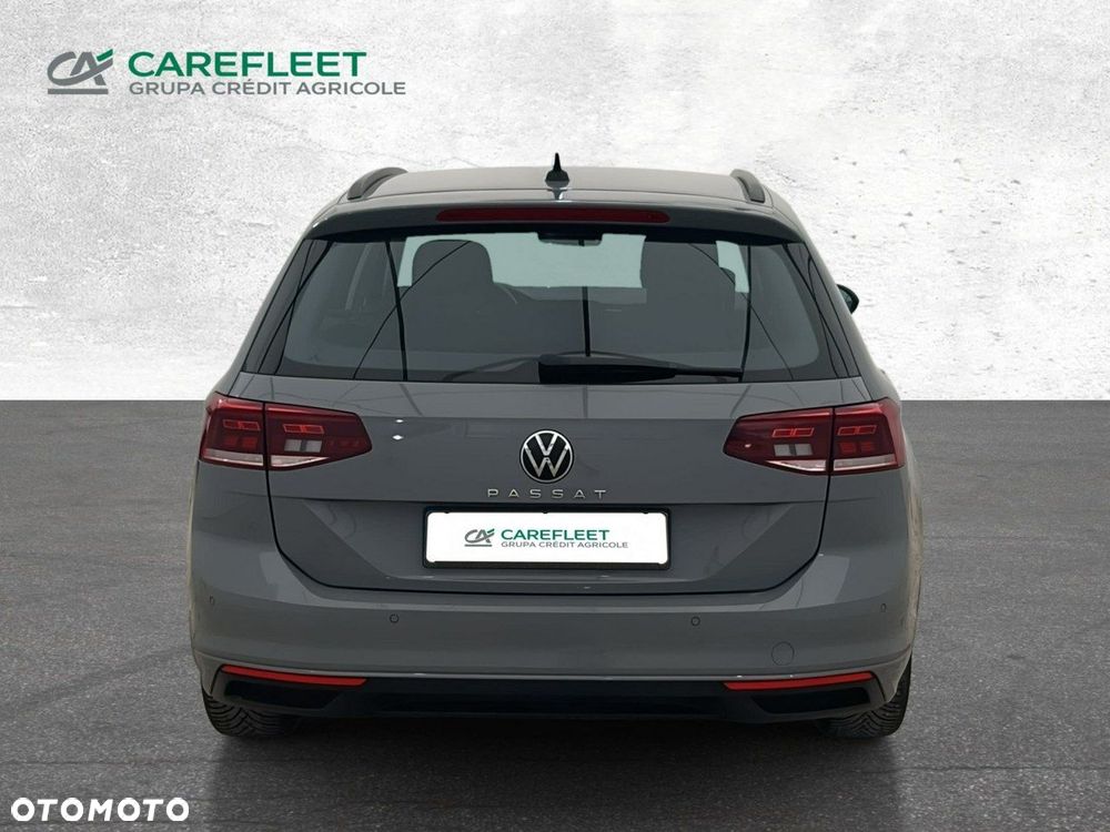 Volkswagen Passat - 7