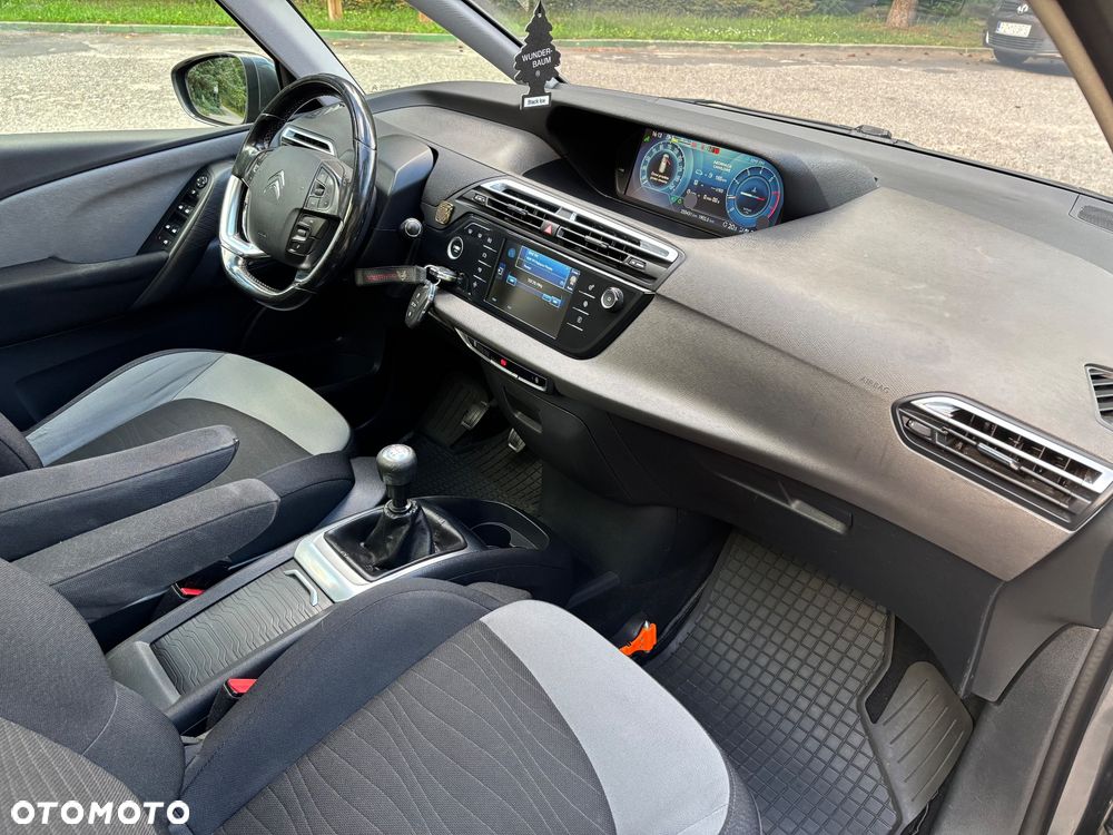 Citroën C4 Grand Picasso - 12