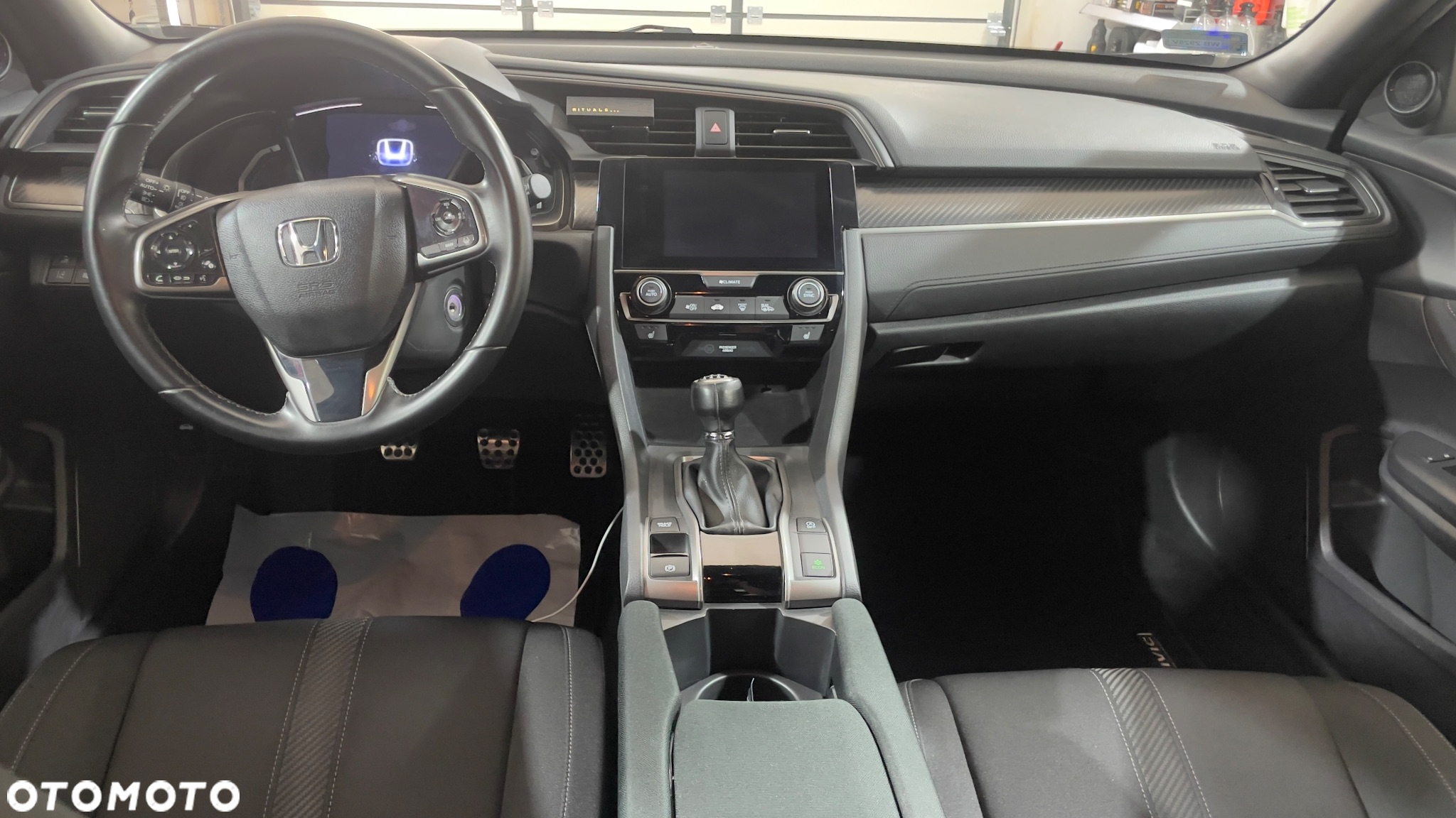Honda Civic 1.5 T Sport Plus - 9