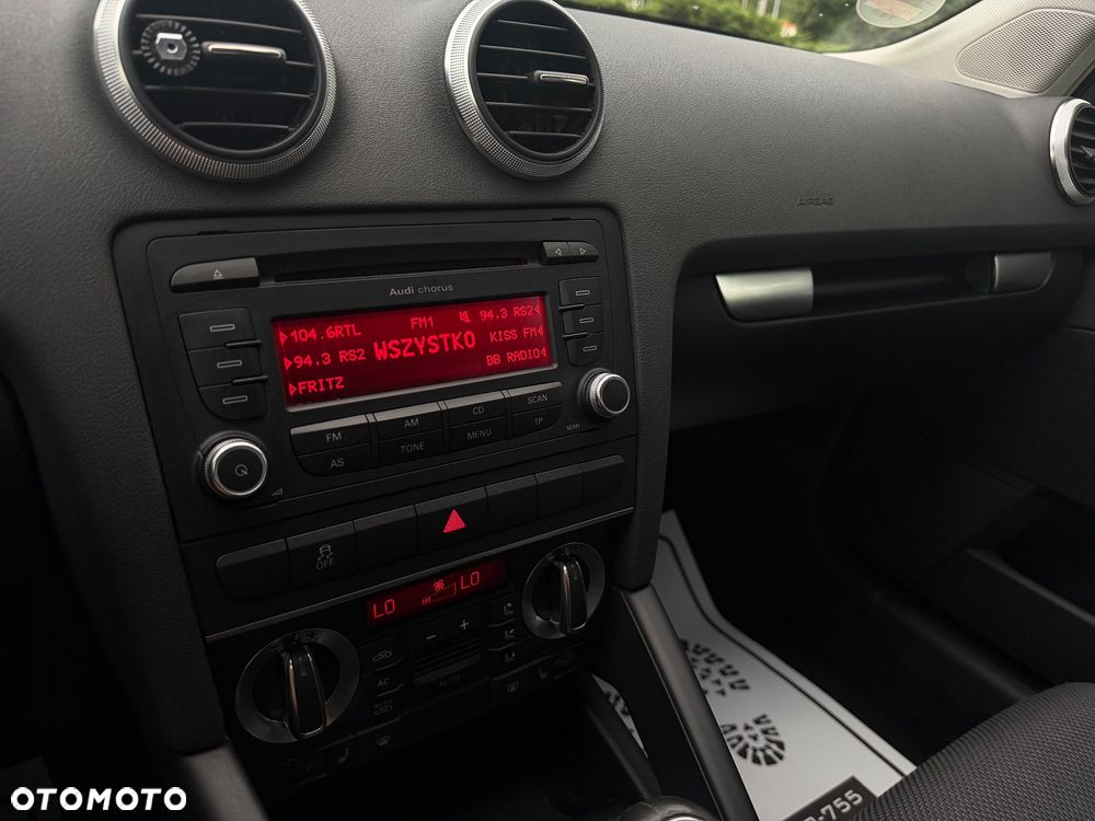 Audi A3 Sportback 1.6 Attraction - 38