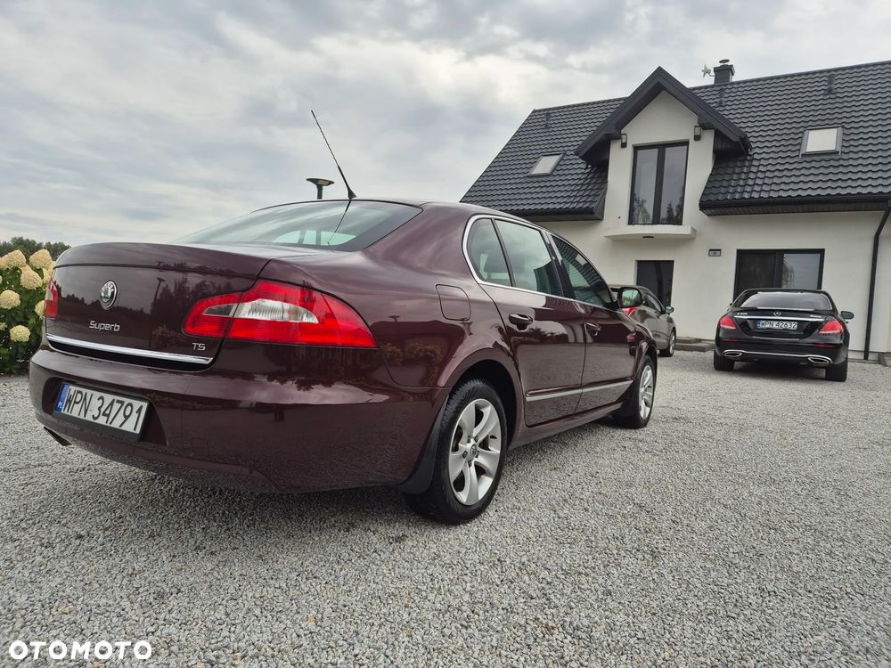 Skoda Superb 1.8 TSI Elegance - 11