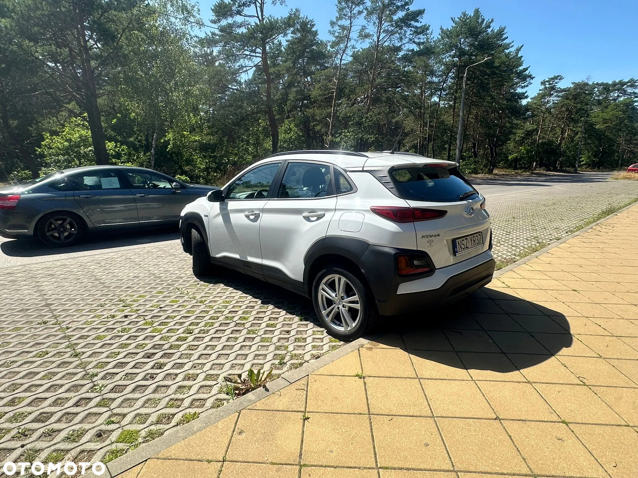 Hyundai Kona - 31