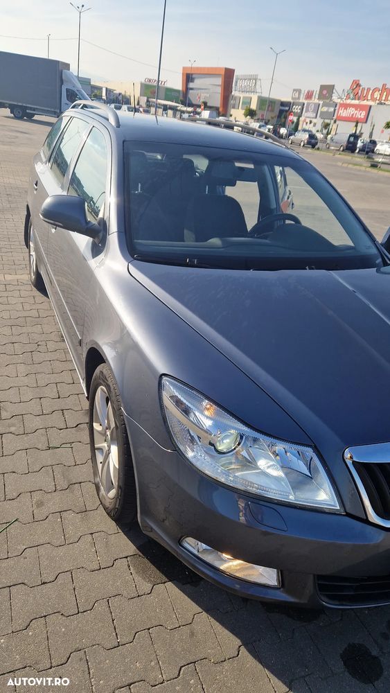 Skoda Octavia Combi 2.0 TDI DPF Ambient 4x4 - 3
