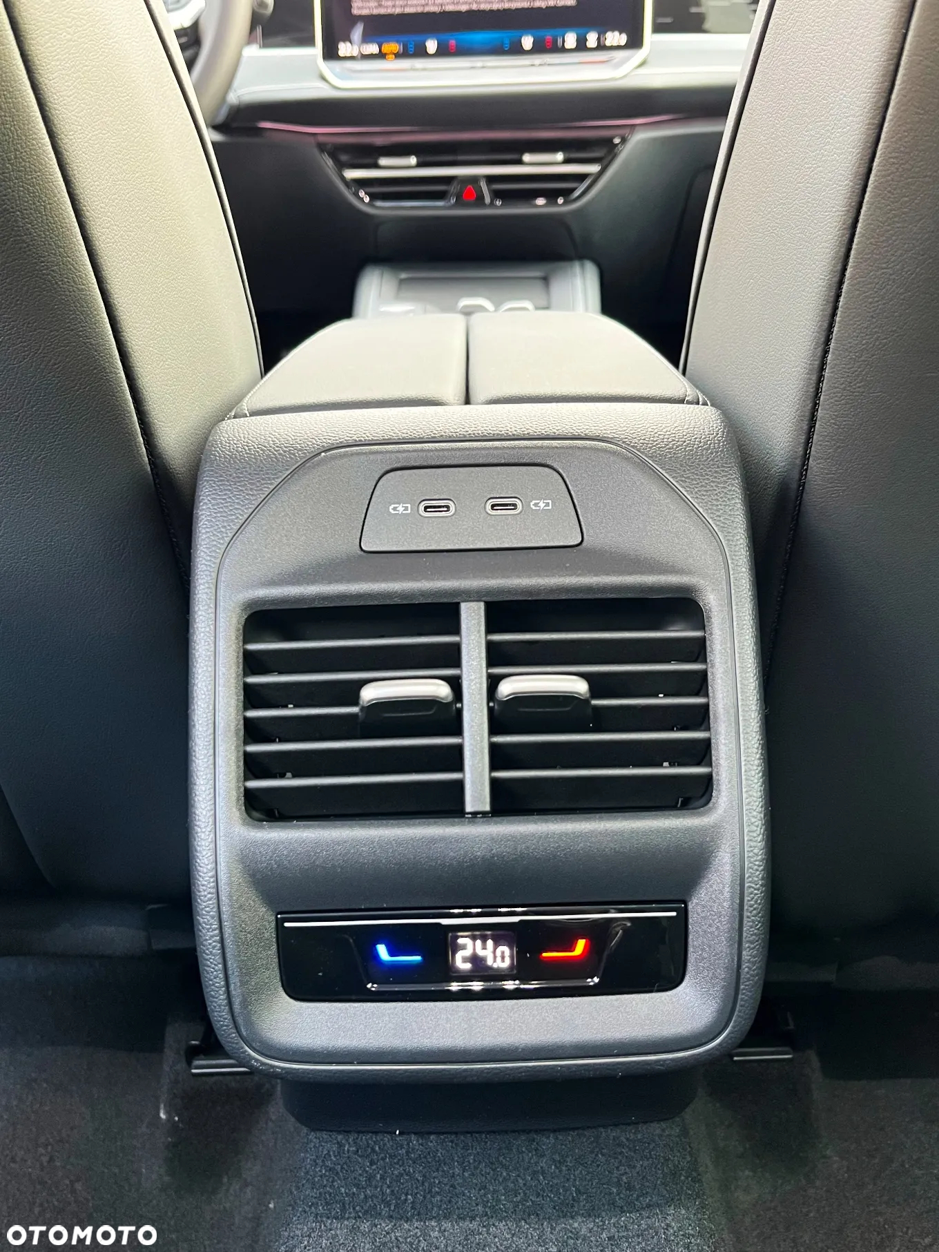 Volkswagen Passat 2.0 TDI SCR Business DSG - 17