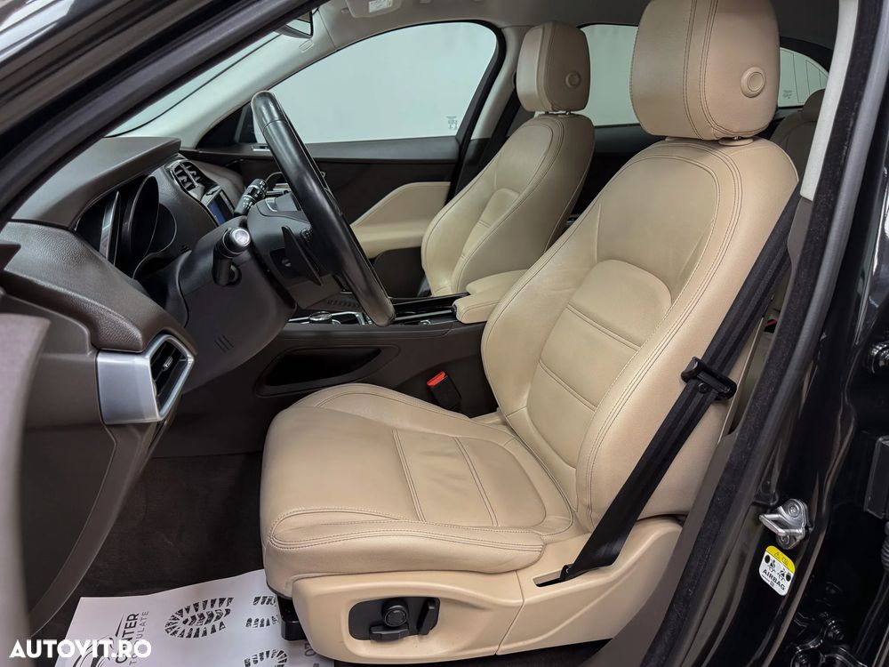 Jaguar F-Pace 25d AWD Prestige - 7
