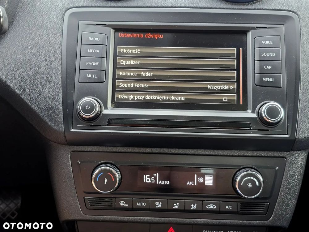Seat Ibiza 1.2 TSI CONNECT - 33