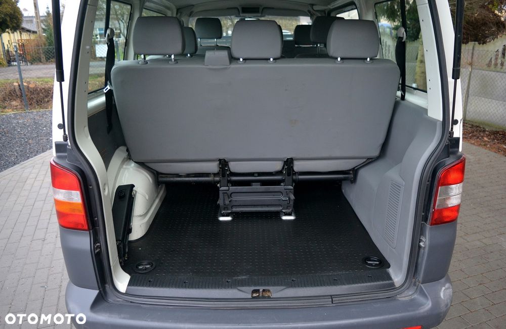 Volkswagen Transporter - 32