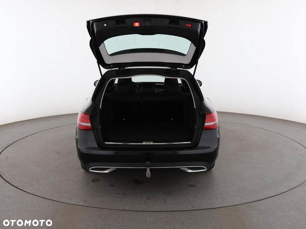 Mercedes-Benz Klasa C 180 9G-TRONIC Avantgarde - 20