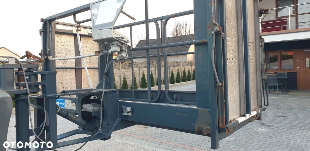 Merlo 60.24MCSS /kosz hydr. rozkładany/pilot/widły/sprowadzona - 27