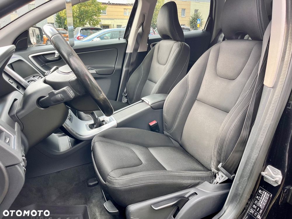 Volvo XC 60 D3 Inscription - 22